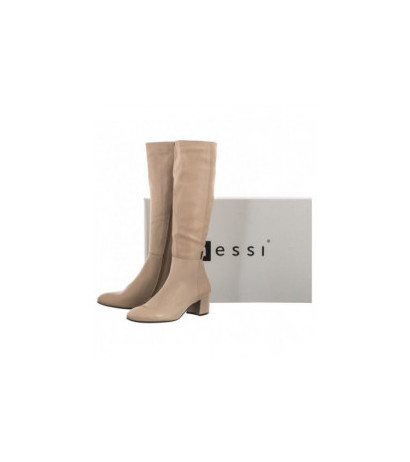 Nessi Beżowe 880/N 122 (NE306-a) bateliai