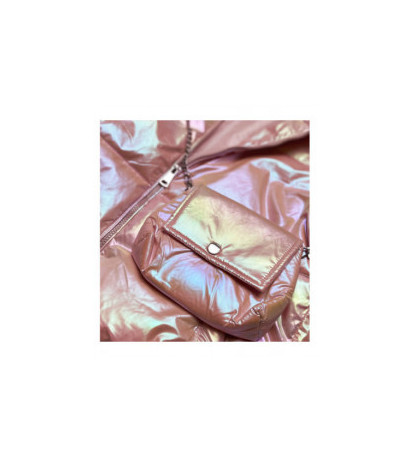 Ann Gissy (ag3-07) striukė