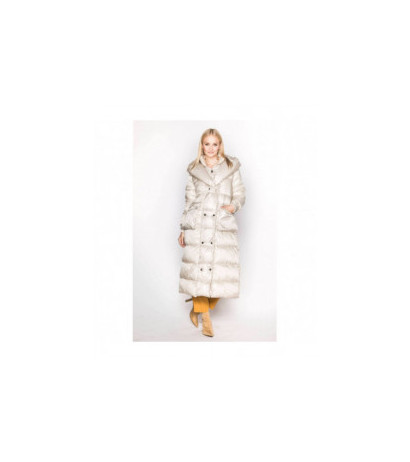 Ann Gissy (ag8-8002) striukė