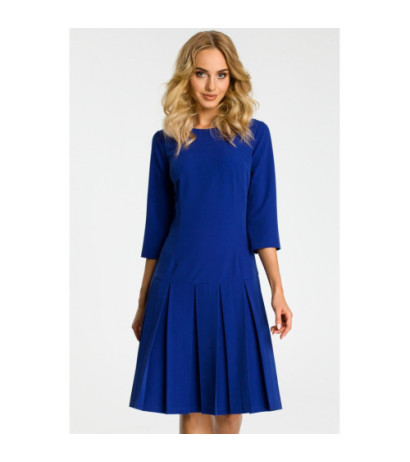 M336 Sukienka z obniżoną talią i kontrafałdami - chabrowa