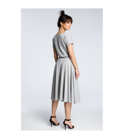 B067 Sukienka midi z rozkloszowanym dołem - szara