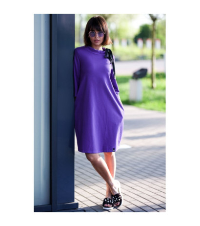 B070 Dresowa sukienka z wiązaniem pod szyją - fioletowa