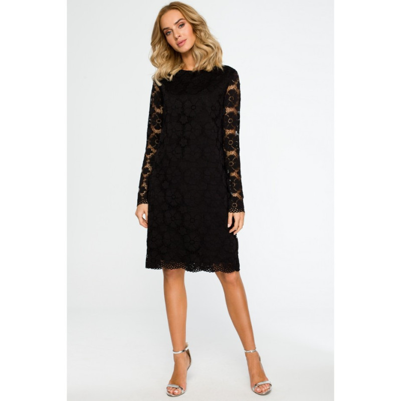M406 Koronkowa sukienka trapezowa - czarna