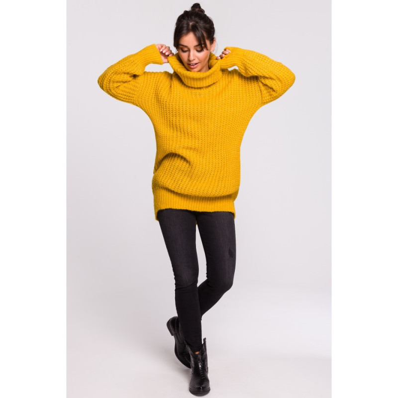 BK030 Długi sweter z golfem - miodowy