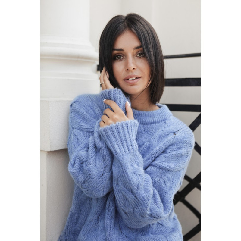 BK038 Sweter ze splotem typu warkocz - niebieski