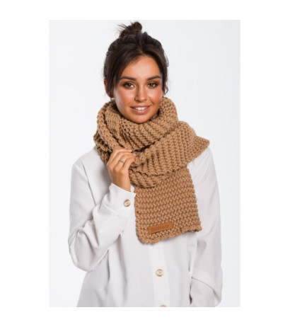 BK041 Długi szal z naszywką - karmelowy