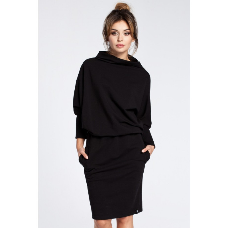 B032 Stylowa sukienka mini z rękawami kimono - czarna