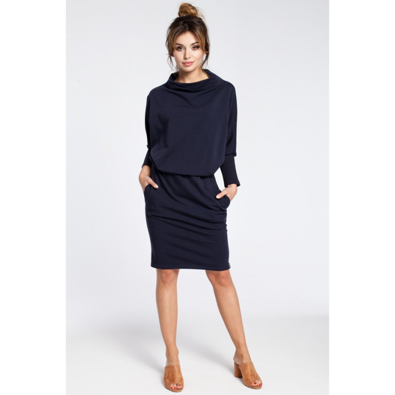 B032 Stylowa sukienka mini z rękawami kimono - granatowa