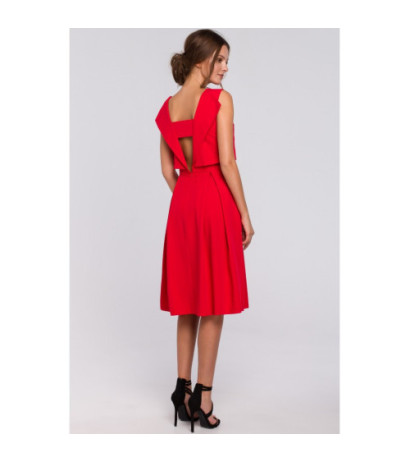 K005 Rozkloszowana sukienka ze skrzydełkami - czerwona