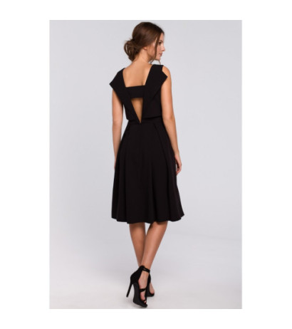 K005 Rozkloszowana sukienka ze skrzydełkami - czarna