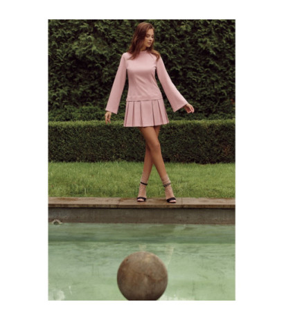 K021 Sukienka z kontrafałdami na dole - brudno-różowa