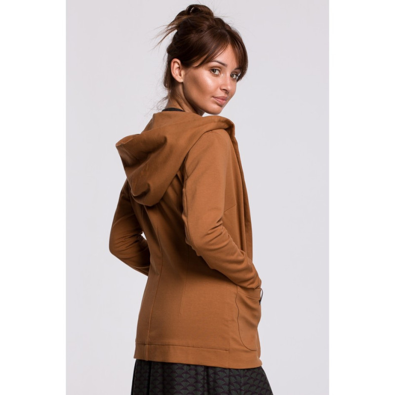 B180 Prosty niezapinany żakiet z kapturem - karmelowy