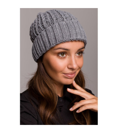 BK057 Czapka splot warkocz z wywinięciem - szara
