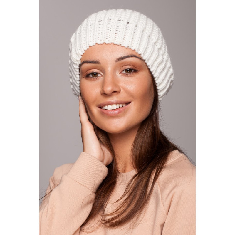 BK060 Beret - ecru