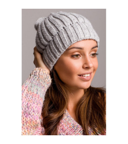 BK058 Czapka splot łańcuszek z wywinięciem - szara