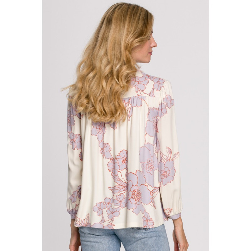 K099 Bluzka z bufiastymi rękawami - model 3