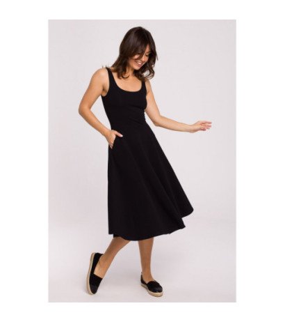 B218 Sukienka rozkloszowana na cienkich ramiączkach - czarna