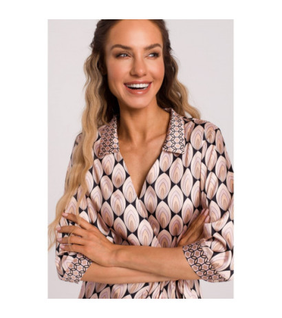 M668 Sukienka z nadrukiem na zakładkę z paskiem - model 3