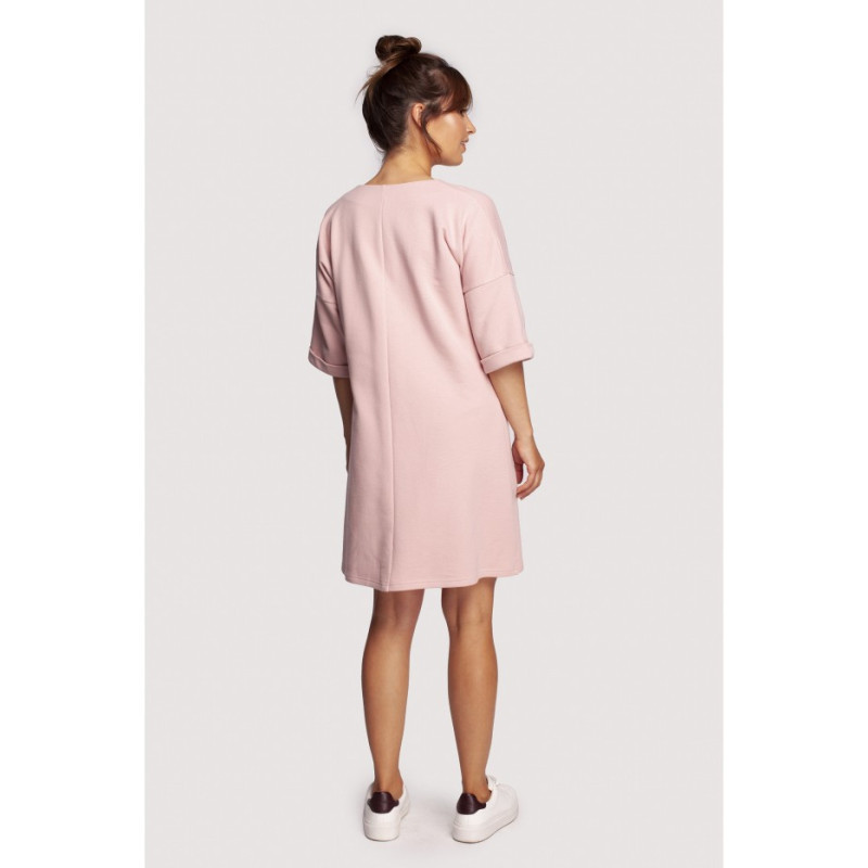 B233 Tunika z głębokim dekoltem i kieszeniami - pudrowa