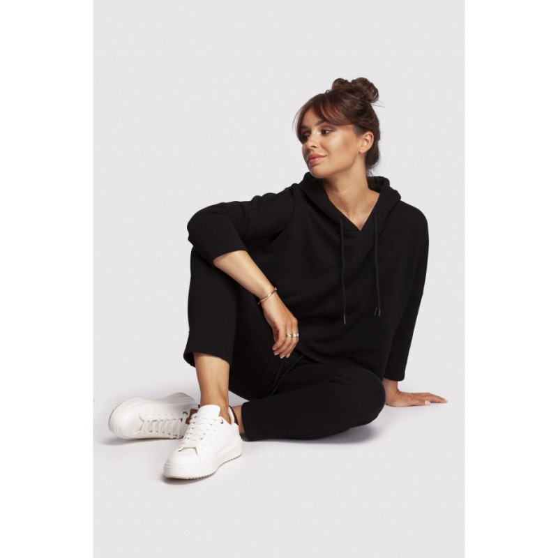 B239 Bluza o luźnym kroju z kapturem - czarna