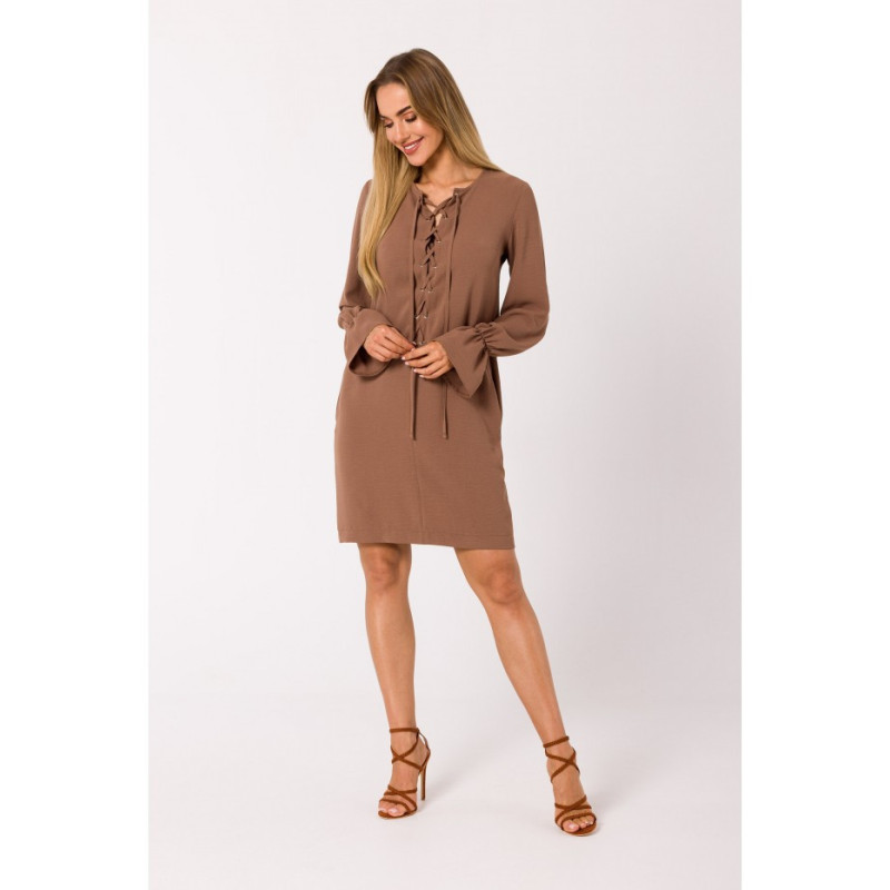 M742 Sukienka ze sznurowaniem na przodzie - czekoladowa