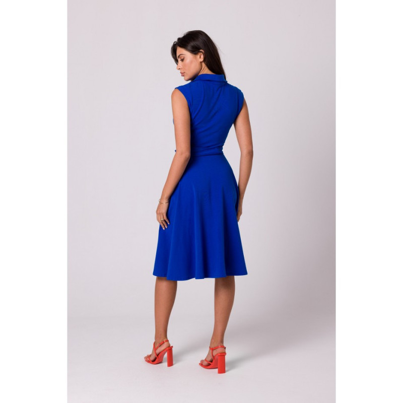 B261 Sukienka bawełniana z rozkloszowanym dołem - chabrowa