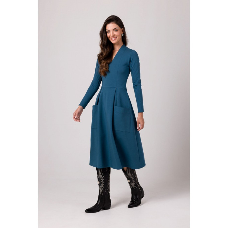 B266 Sukienka rozkloszowana z naszytymi kieszeniami - morski