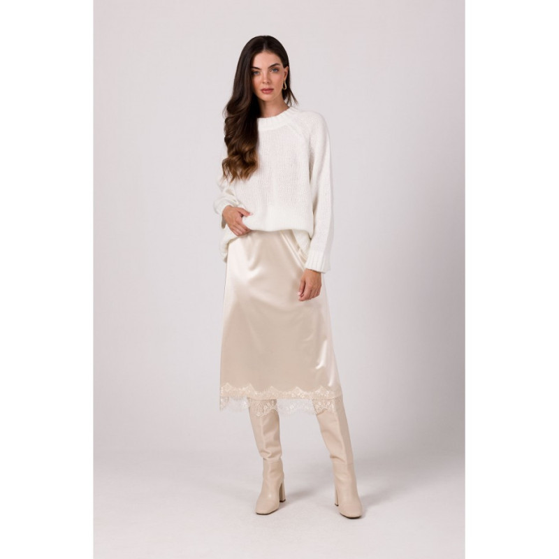 BK105 Sweter z nietoperzowymi rękawami - biały