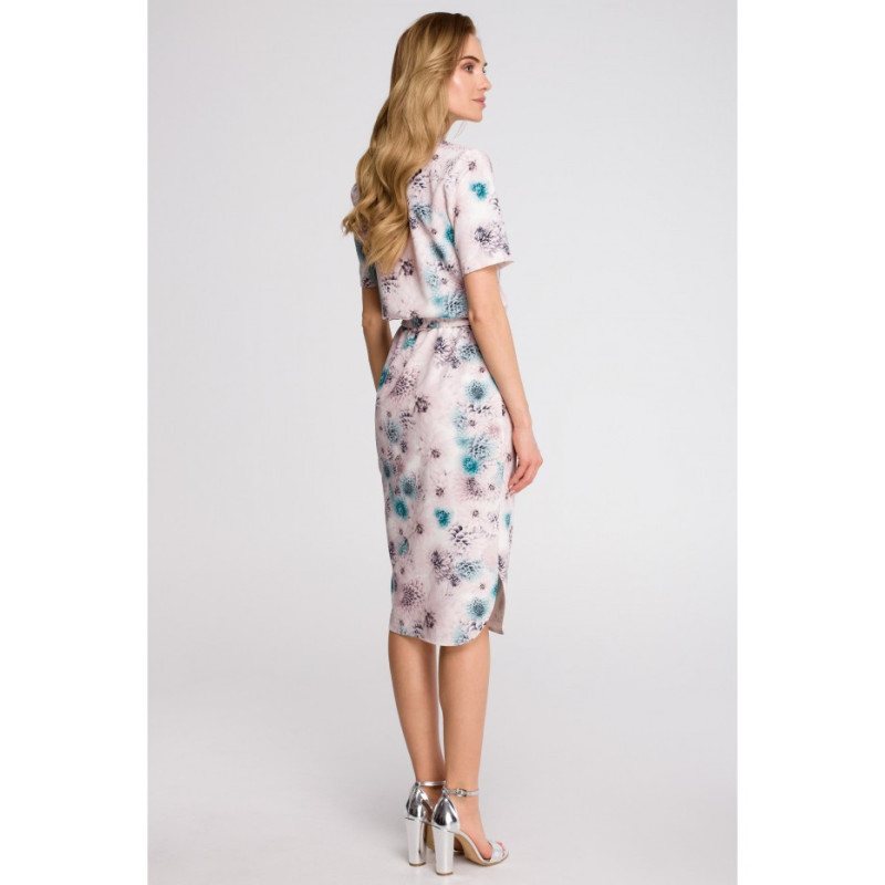 S114 Sukienka z paskiem i dołem na półokrągło - model 3