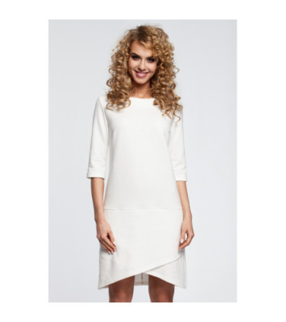 M292 Dopasowana sukienka z zakładką u dołu - ecru