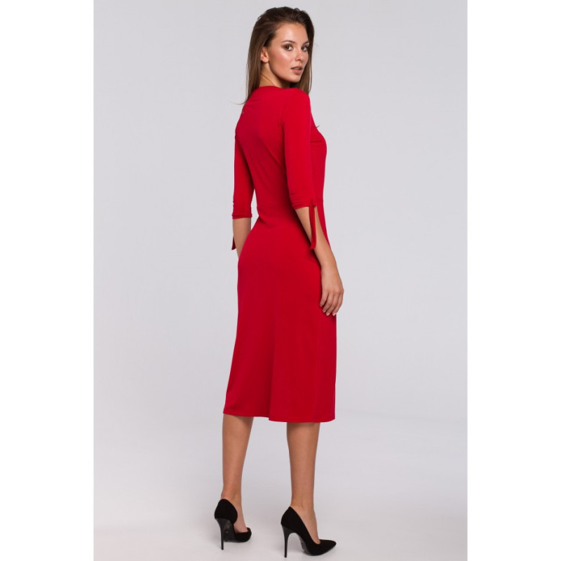 K007 Sukienka z wiązaniami przy rękawach - czerwona