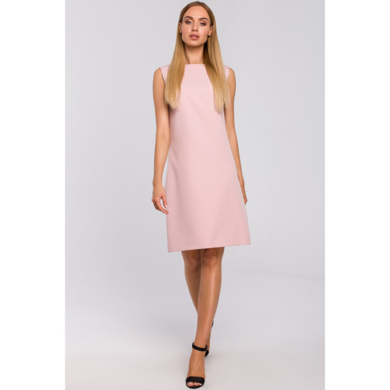 M490 Sukienka z głębokim dekoltem V na plecach - pudrowa
