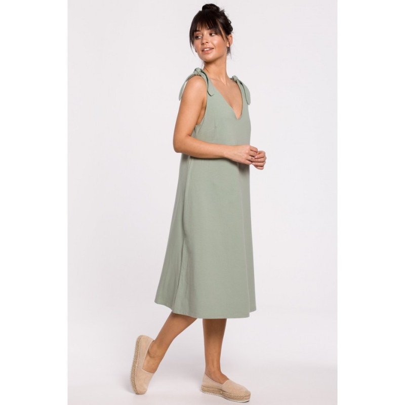 B148 Sukienka na wiązanych ramiączkach - pistacjowa