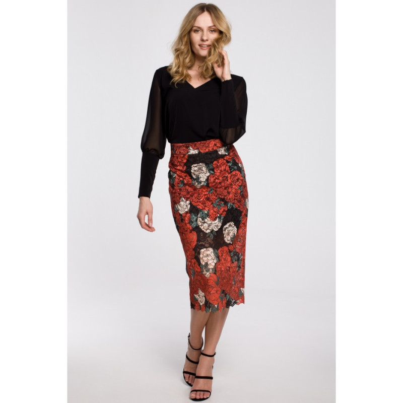 K063 Koronkowa spódnica ołówkowa - model 1