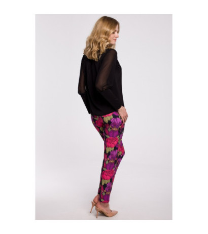 K066 Szyfonowa bluzka z dekoltem typu V - czarna