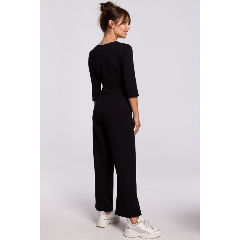 B174 Nowoczesny kombinezon z szerokimi nogawkami - czarny