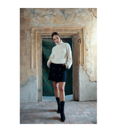 K113 Spódniczka z paskiem i klamrą - czarna