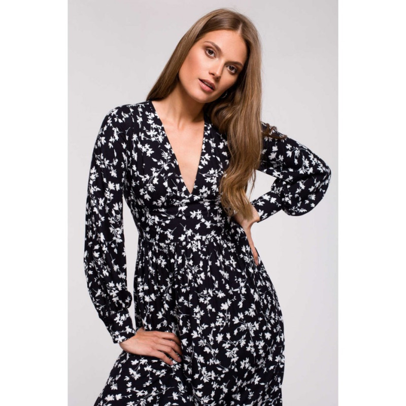 K119 Sukienka maxi z dekoltem V i nadrukiem - model 1