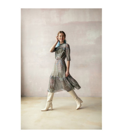 S301 Sukienka z siatki z nadrukiem i falbanami - model 1