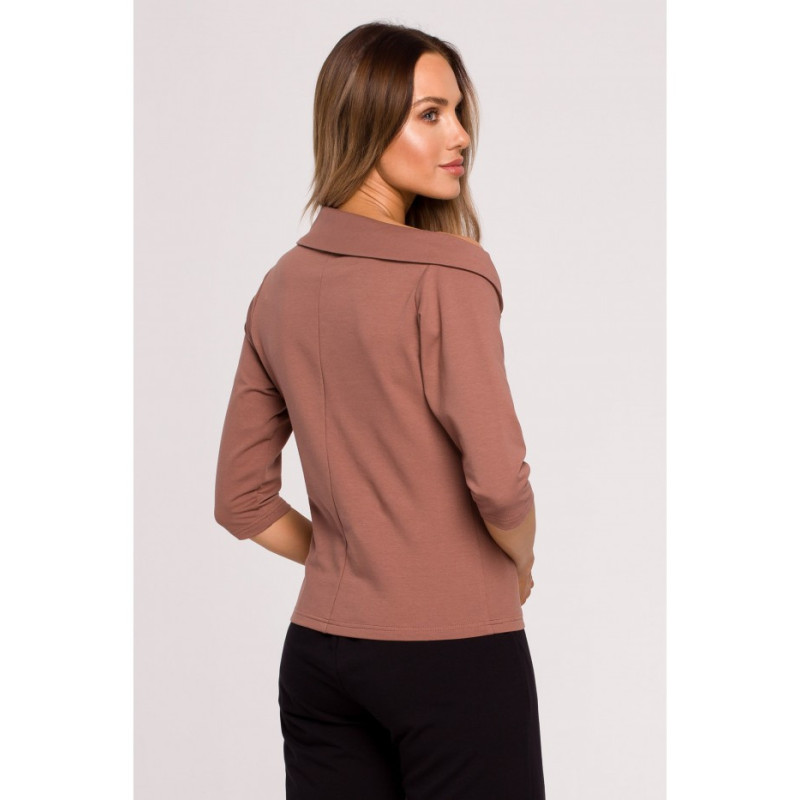 M678 Bluzka z dekoltem i lampasem MOE - czekoladowa