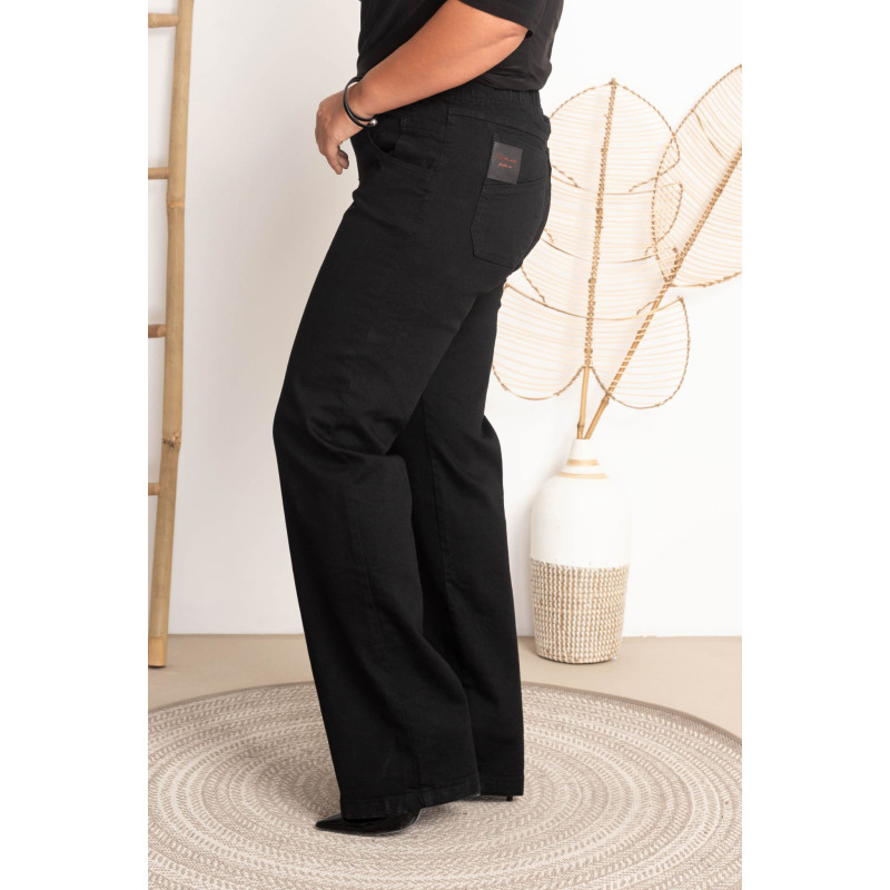 Platėjantys tamprūs džinsai paaukštintu liemeniu JEANGA 11 K10 Black