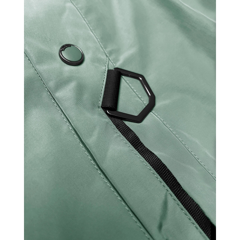 LHD (LHD-24589) striukė