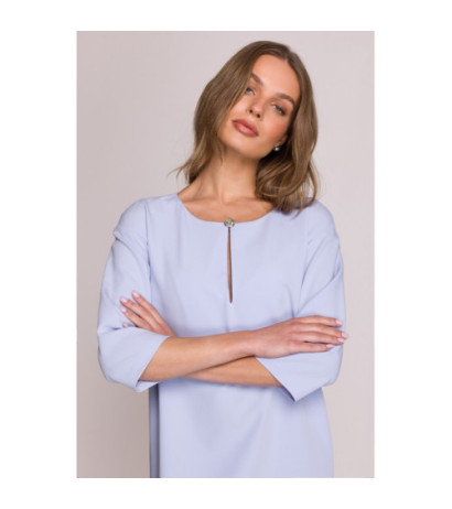 S394 Sukienka o luźnym fasonie z łezką w dekolcie - błękitna