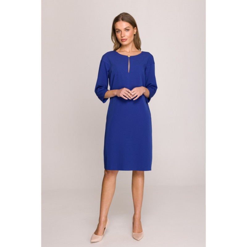 S394 Sukienka o luźnym fasonie z łezką w dekolcie - chabrowa