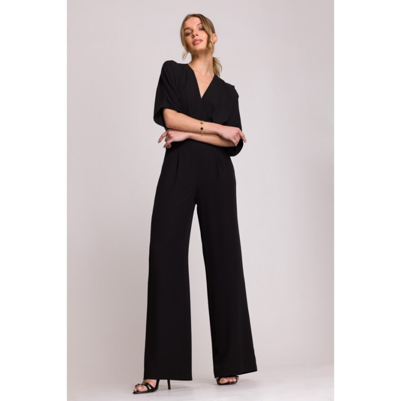 S395 Kombinezon z dekoltem kopertowym - czarny