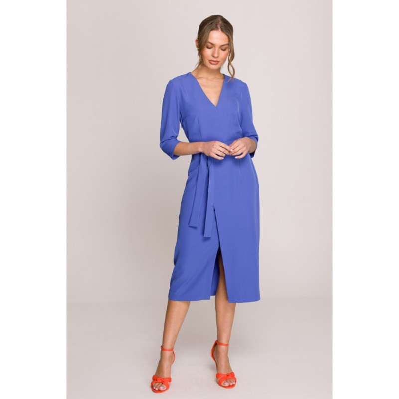 S396 Sukienka z kopertowym motywem - niebieska