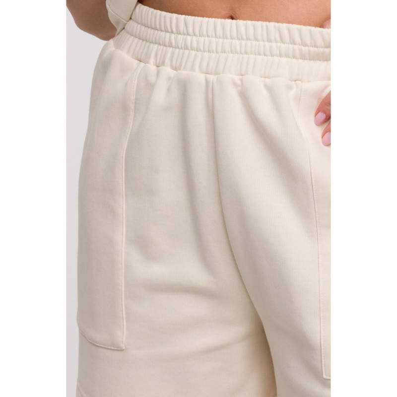 B295 Szorty z kieszeniami - waniliowe