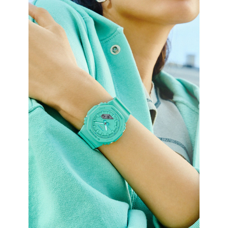 Casio GMA-P2100-2AER 