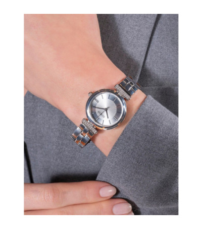 Guess GW0762L1 