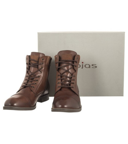 Wojas Czarne 8224-51 (WO99-b) shoes